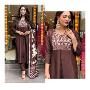 🚨 Brand New Women Kurta Set🚨