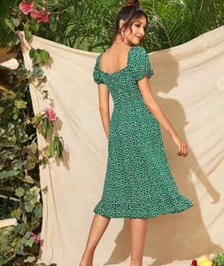 GREEN DRESS