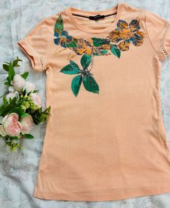 Madame Set Of 2 Tshirts