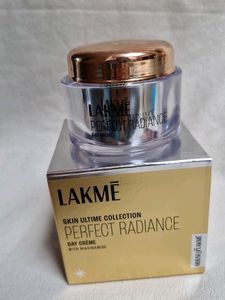 Lakme Perfect Radiance Day Cream