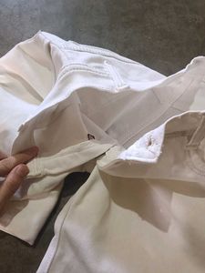 Trendy Casual white jeans| Like New |