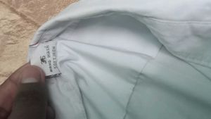 Men&#39;s White Shirt