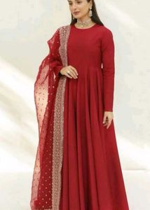 ELEGANT GOWN