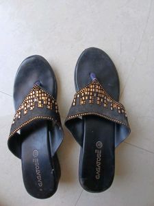 Stone Embroidery Chappal