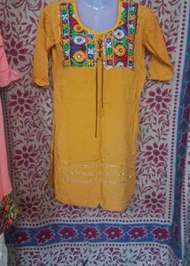 Women's kurta