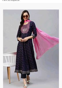 GoSriki New With Tag Kurta Dupata Set