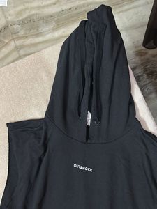 Black Sleeveless Hoodie