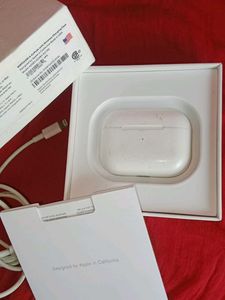 Apple AirPods Pro (2nd generation)
