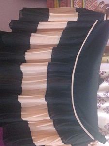 Elegant Black &amp; Beige burkha