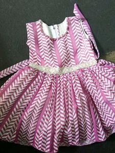 Girl&#39;s Purple Chevron Dress