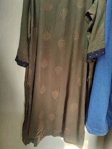 Woman&#39;s Kurta
