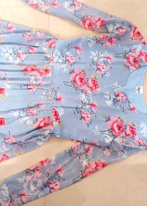 Floral Nyra Kurti
