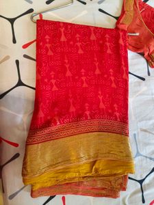 Elegant Red Warli Print Saree