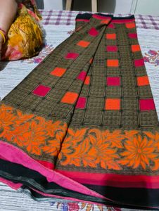 Vintage Checked Saree