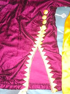 Twinning Combo Of Mother Daughter Ethnic Wear