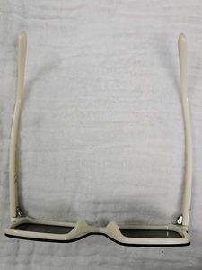 Chic Black Sunglasses