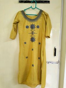 Kurti. Yellow 💛
