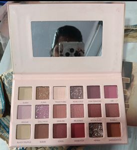 Eyeshadow Palette