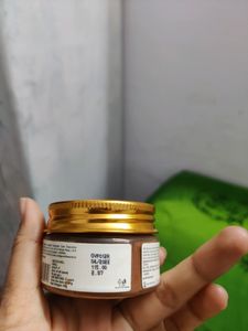 Multi-use Red Clay Face And Hair Mask
