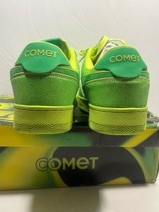 RADIOACTIVE Comet Sneakers 👟 ORIGINAL UK-9