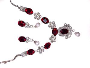 Red Stone Jewelry Set
