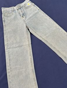 Daisy Embroidered Light Wash Jeans