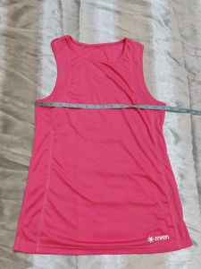 Zeven Gym Wear