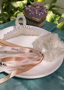 fancy clutchers With Scrunchies