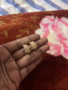 Women’s Ear Hoops