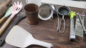 24 Utensils For Daily Use