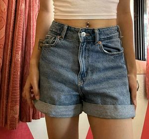 H&amp;M High Denim Shorts ❗PRICE DROP❗