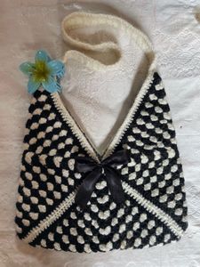 Acubi handmade crochet bag