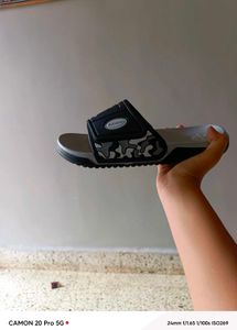 ADDA Unisex Slides Size 6