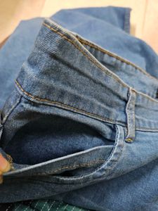 Women&#39;s Blue Sassafras Slightly Ripped Jeans