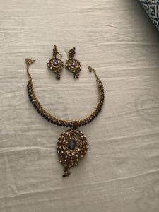 Elegant Necklace &amp; Earring Set