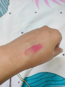 Elle 18 Lipstick Color Pops Matte,Pink Stylist
