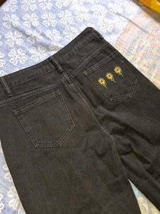 Wide Leg Embroidery Jeans