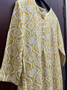 Zudio Kurta For Females XL