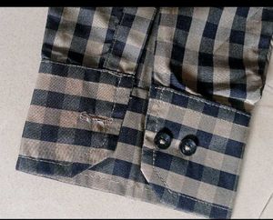 Price Drop.Men Shirts, Se Of 2