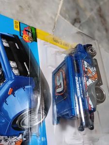 Two Combo Hot Wheels Car For Very Cheap