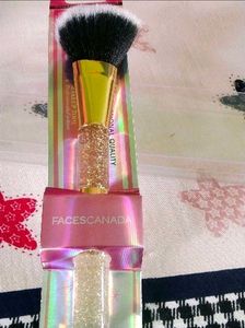 Faces canada Makeup Brush