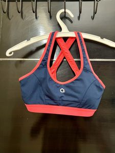 Amante back closure lightly padded sports bra