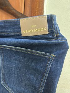 Veromoda Distressed Dark Wash Jeans