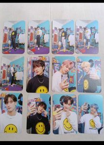 12 Kpop Photocards
