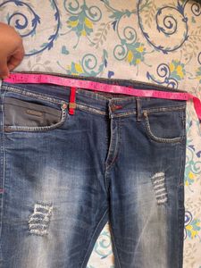 Levi’s Distressed Denim Jeans