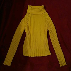 Yellow Fall/winter Turtle Neck Sweater(Women&#39;s)