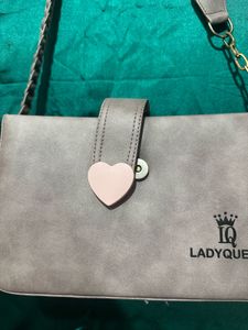 Lady Queen Shoulder Bag
