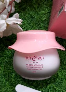 SPF-50anti ageing Cream+moisturizer