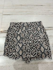 ZARA trf Skirt