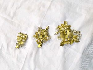 Vintage Gold Floral Hair Clips